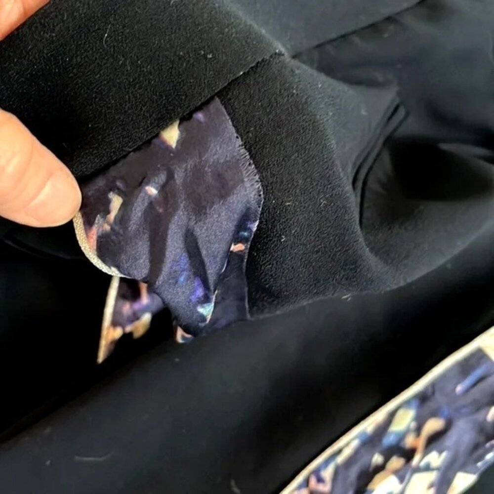 Club Monaco Tuxedo Pants crop navy with printed silk insert size 6 - Picture 6 of 11